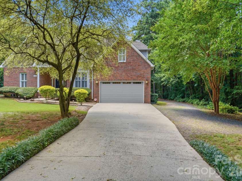 1341 Leland Court, York, SC 29745.  MLS# CAR4398061, YatesRealty ID 34891. 