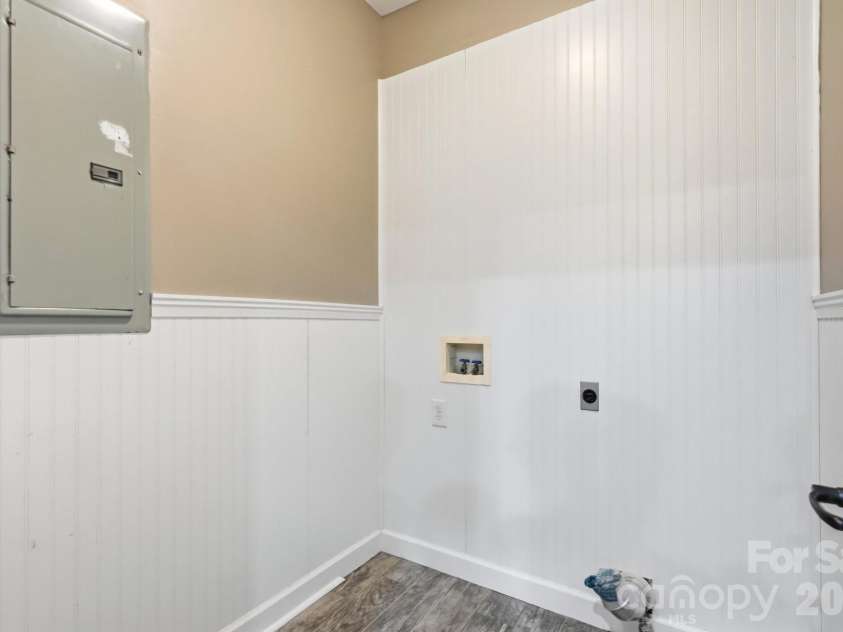 1341 Leland Court, York, SC 29745.  MLS# CAR4398061, YatesRealty ID 34891. 
