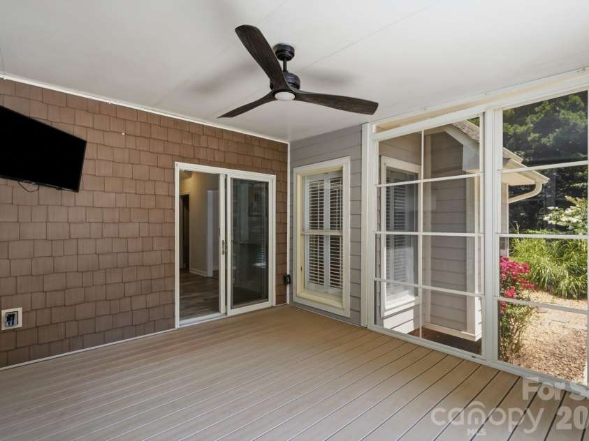 1341 Leland Court, York, SC 29745.  MLS# CAR4398061, YatesRealty ID 34891. 