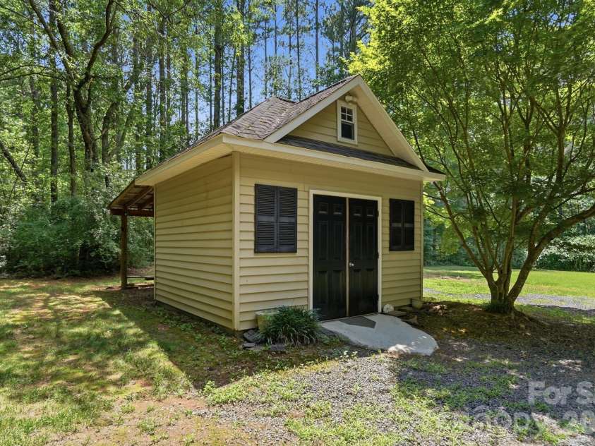 1341 Leland Court, York, SC 29745.  MLS# CAR4398061, YatesRealty ID 34891. 
