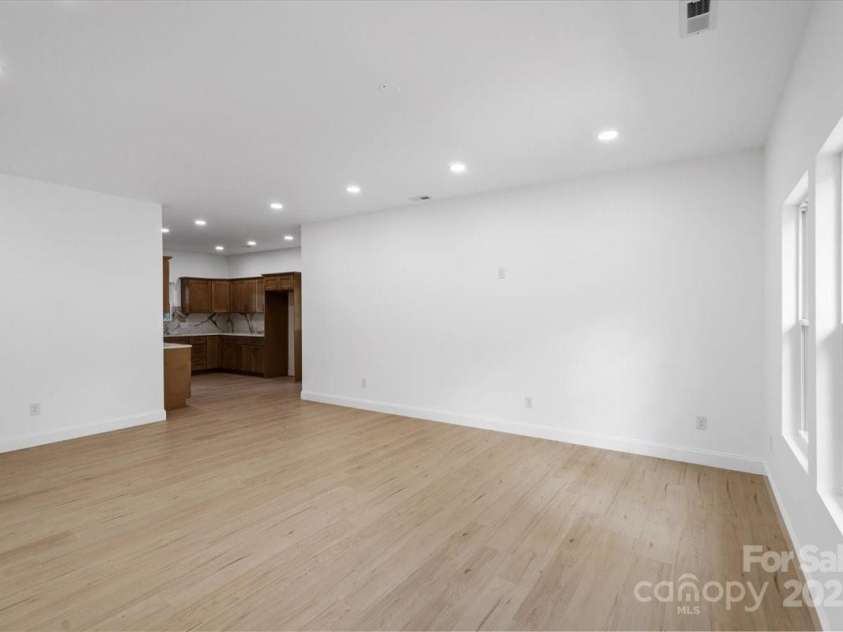 3156 Long Shoals Road, Lincolnton, NC 28092.  MLS# CAR4296360, YatesRealty ID 34892. 