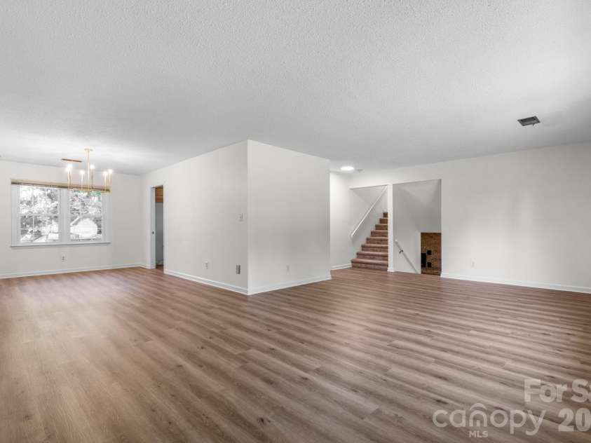 3252 Hollyhill Circle, Valdese, NC 28690.  MLS# CAR4396963, YatesRealty ID 34892. 