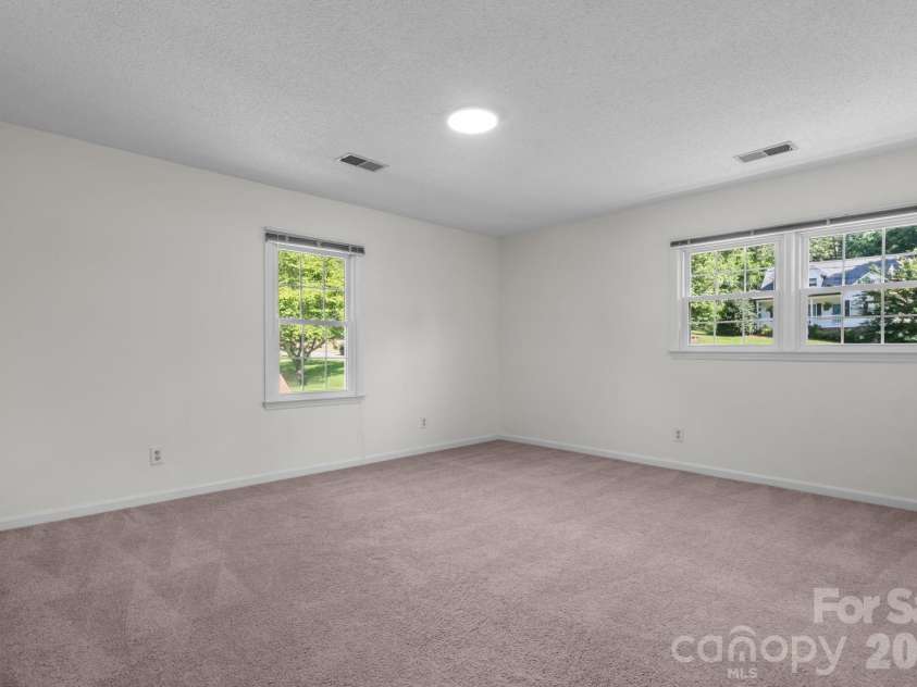 3252 Hollyhill Circle, Valdese, NC 28690.  MLS# CAR4396963, YatesRealty ID 34892. 