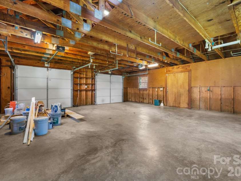 3252 Hollyhill Circle, Valdese, NC 28690.  MLS# CAR4396963, YatesRealty ID 34892. 