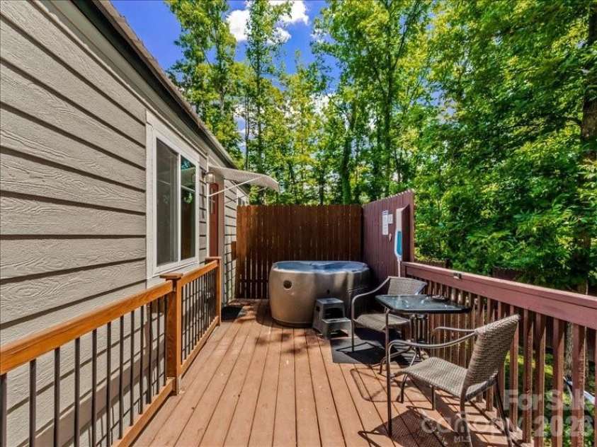 119 & 127 Deer Hill Lane, Weaverville, NC 28787.  MLS# CAR4393387, YatesRealty ID 34893. Tiny home deck & balcony