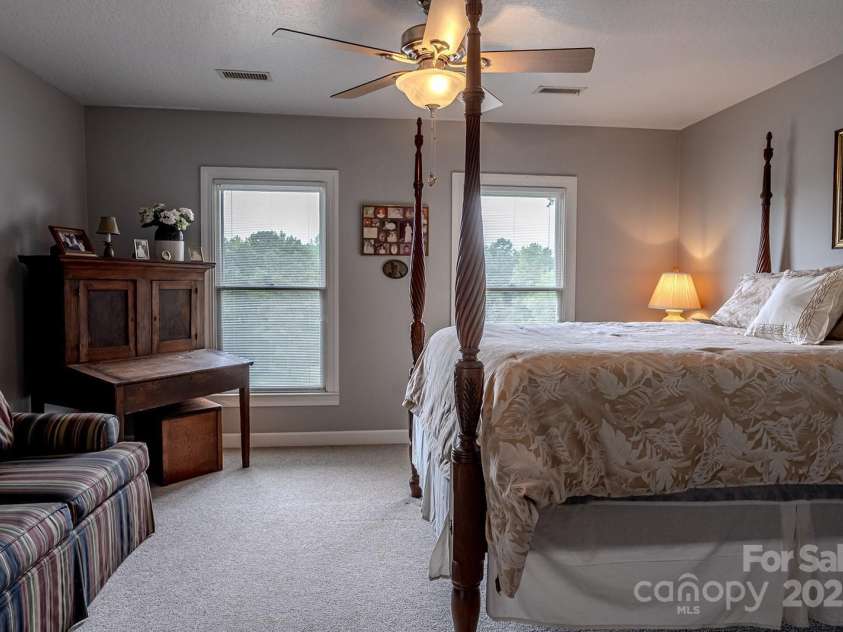 134 Lionshead Way, Gaffney, SC 29341.  MLS# CAR4296007, YatesRealty ID 34893. 