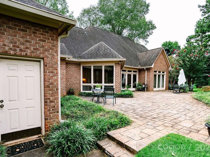 134 Lionshead Way, Gaffney, SC 29341.  MLS# CAR4296007, YatesRealty ID 34893. 