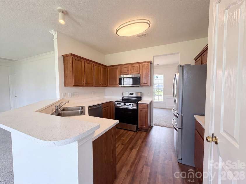 107 Elrosa Road, Mooresville, NC 28115.  MLS# CAR4399332, YatesRealty ID 34894. 