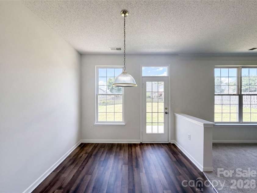 107 Elrosa Road, Mooresville, NC 28115.  MLS# CAR4399332, YatesRealty ID 34894. 