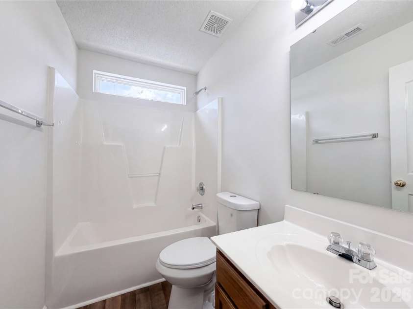 107 Elrosa Road, Mooresville, NC 28115.  MLS# CAR4399332, YatesRealty ID 34894. 