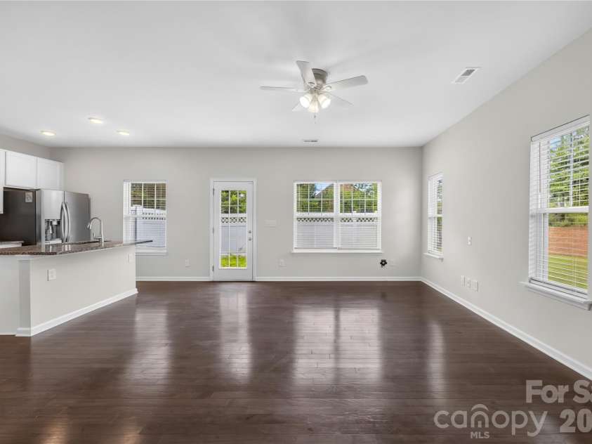 7447 Jane Parks Way, Charlotte, NC 28217.  MLS# CAR4394618, YatesRealty ID 34895. 