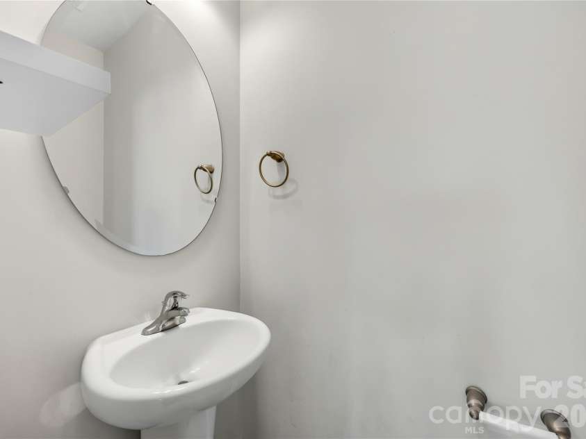 7447 Jane Parks Way, Charlotte, NC 28217.  MLS# CAR4394618, YatesRealty ID 34895. 