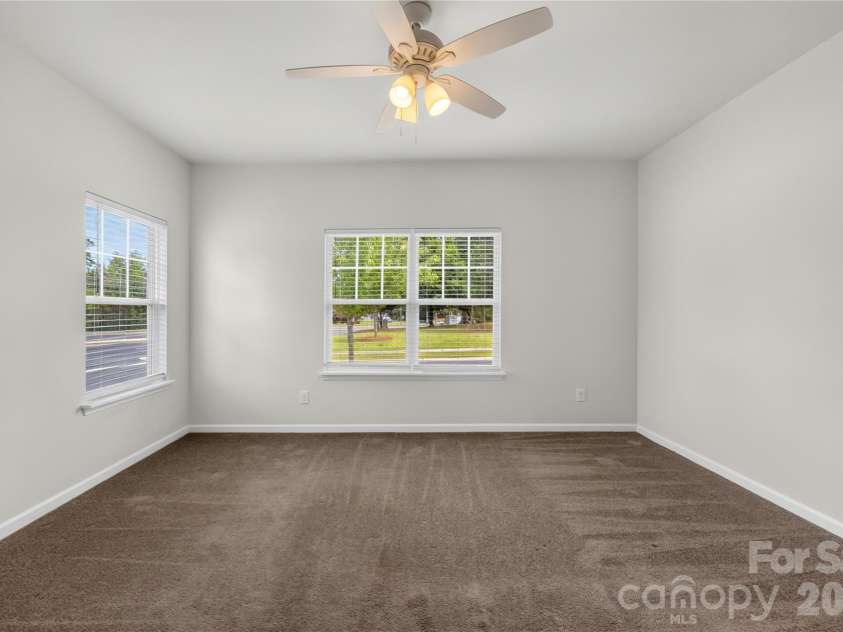 7447 Jane Parks Way, Charlotte, NC 28217.  MLS# CAR4394618, YatesRealty ID 34895. 