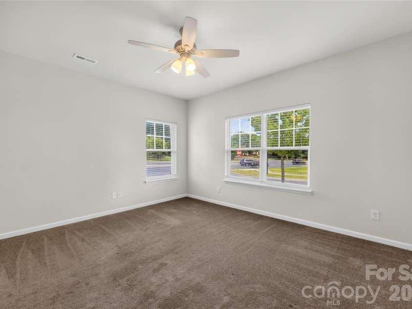 7447 Jane Parks Way, Charlotte, NC 28217.  MLS# CAR4394618, YatesRealty ID 34895. 