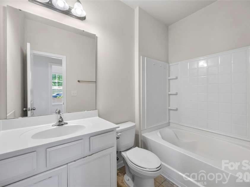 7447 Jane Parks Way, Charlotte, NC 28217.  MLS# CAR4394618, YatesRealty ID 34895. 