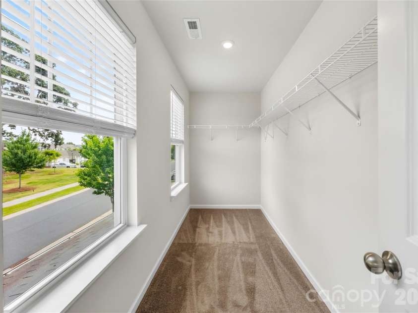 7447 Jane Parks Way, Charlotte, NC 28217.  MLS# CAR4394618, YatesRealty ID 34895. 
