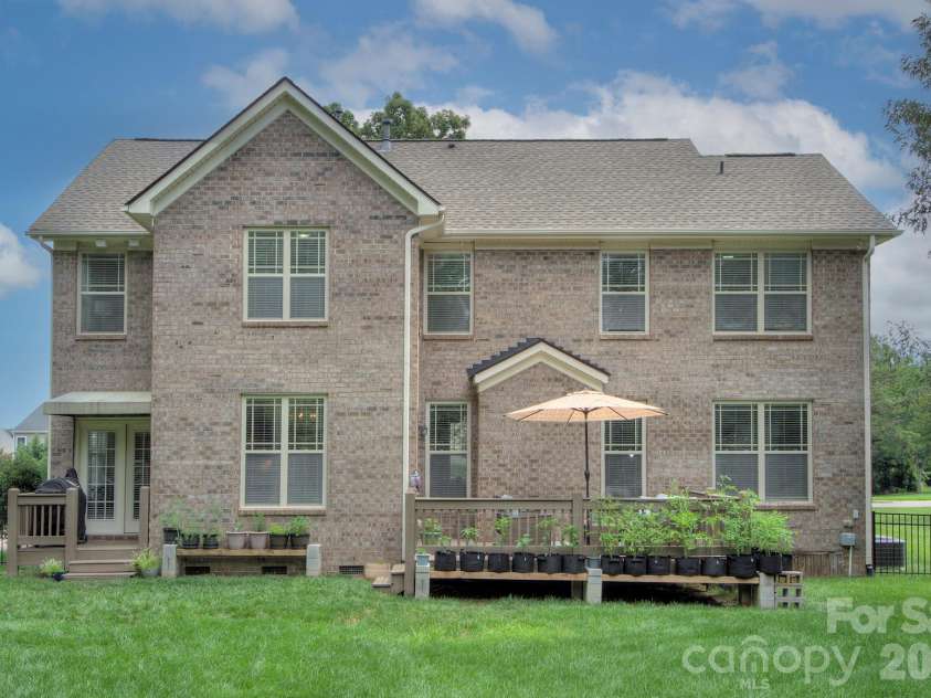3011 Crismark Drive, Indian Trail, NC 28079.  MLS# CAR4400449, YatesRealty ID 34899. 