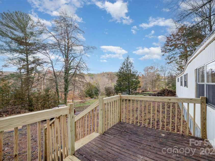 1170 Teaberry Lane, Lenoir, NC 28645.  MLS# CAR4200877, YatesRealty ID 3490. 