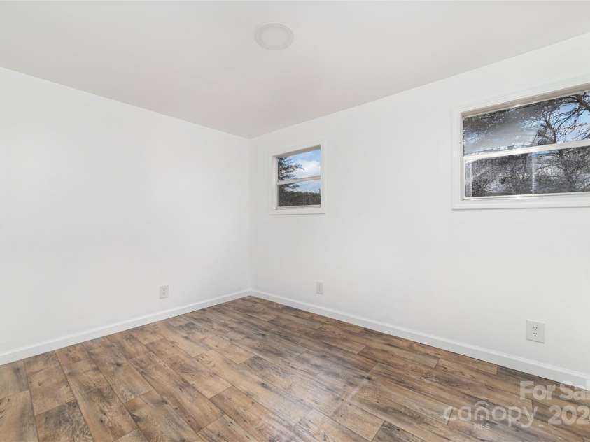 1170 Teaberry Lane, Lenoir, NC 28645.  MLS# CAR4200877, YatesRealty ID 3490. 