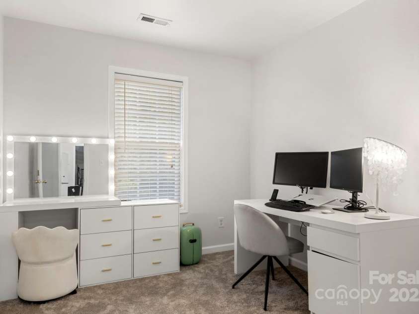 8211 Carob Tree Lane, Charlotte, NC 28215.  MLS# CAR4297175, YatesRealty ID 34900. 3rd Bedroom/office