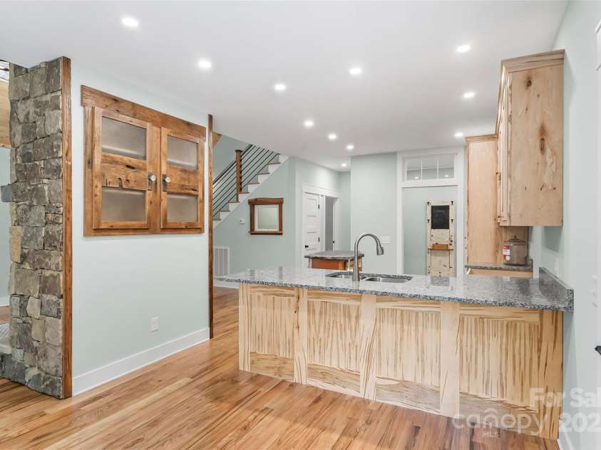 5251 Mount Olive Church Road, Morganton, NC 28655.  MLS# CAR4296522, YatesRealty ID 34901. 