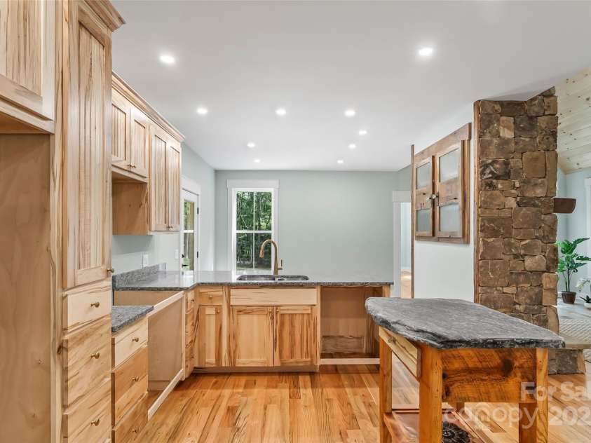 5251 Mount Olive Church Road, Morganton, NC 28655.  MLS# CAR4296522, YatesRealty ID 34901. 