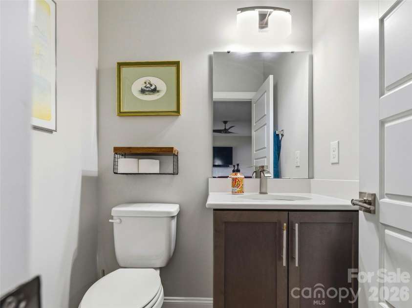 11 Timber Hill Drive, Leicester, NC 28748.  MLS# CAR4395563, YatesRealty ID 34902. Terrrace level half bath.