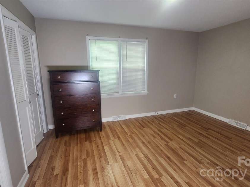 5826 St Peters Church Road, Conover, NC 28613.  MLS# CAR4296331, YatesRealty ID 34902. Bedroom