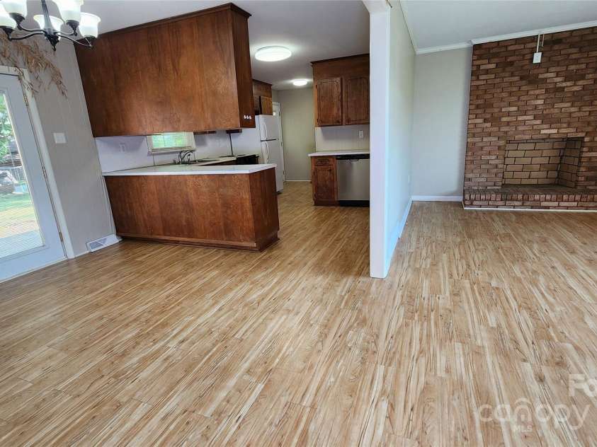 5826 St Peters Church Road, Conover, NC 28613.  MLS# CAR4296331, YatesRealty ID 34902. Kitchen, Dining, Living Room
