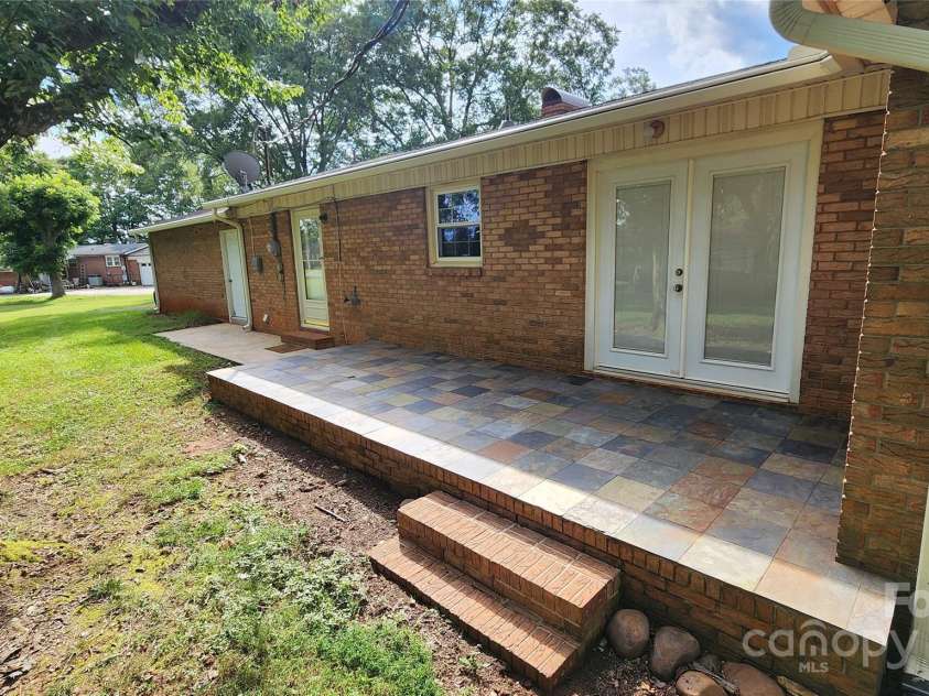 5826 St Peters Church Road, Conover, NC 28613.  MLS# CAR4296331, YatesRealty ID 34902. Rear Left Exterior