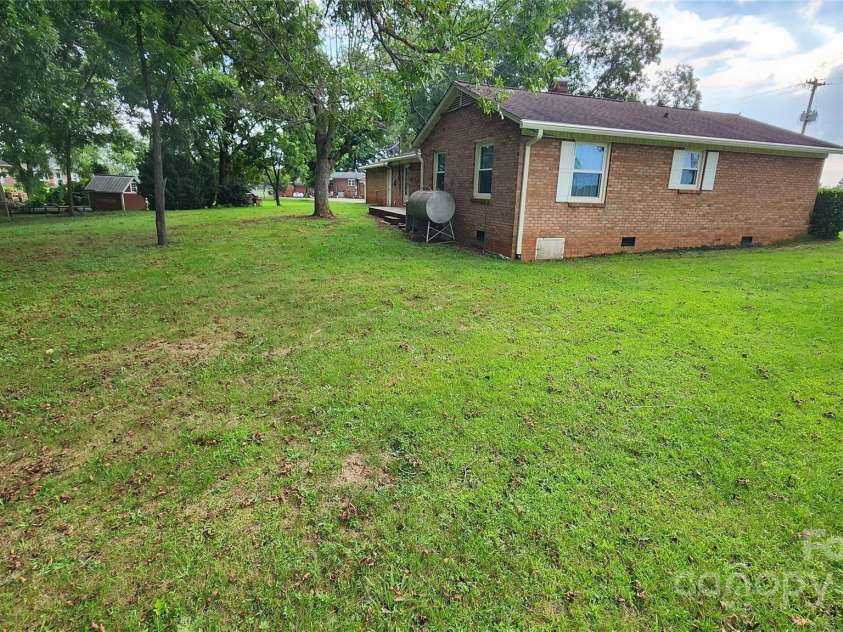 5826 St Peters Church Road, Conover, NC 28613.  MLS# CAR4296331, YatesRealty ID 34902. Rear Right Exterior