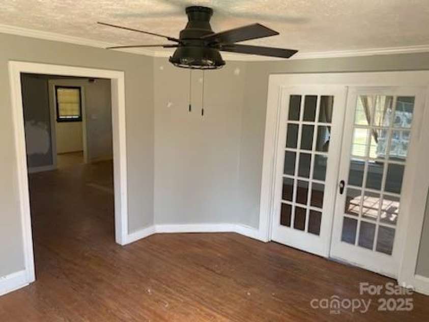 16160 Elmore Road, Laurinburg, NC 28351.  MLS# CAR4297313, YatesRealty ID 34903. 