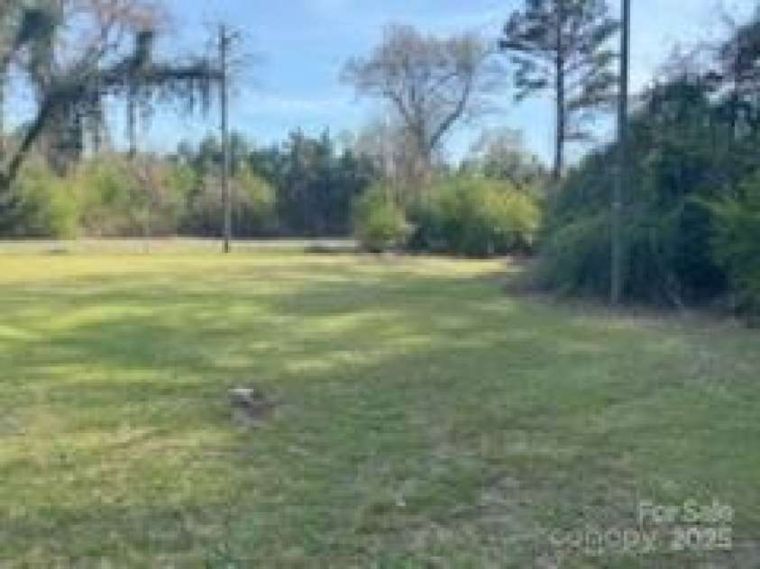 16160 Elmore Road, Laurinburg, NC 28351.  MLS# CAR4297313, YatesRealty ID 34903. 