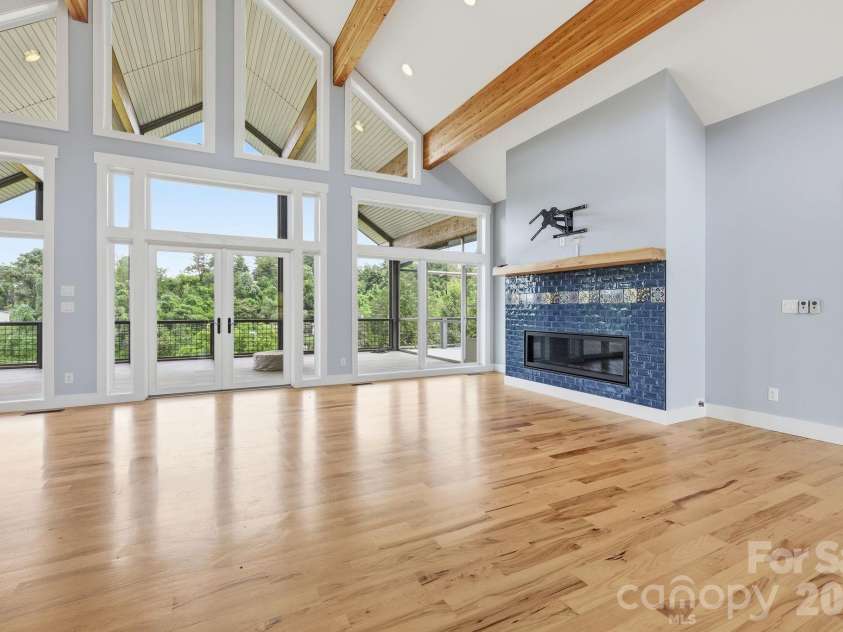 41 Bell Sprinkle Road, Weaverville, NC 28787.  MLS# CAR4391644, YatesRealty ID 34903. 