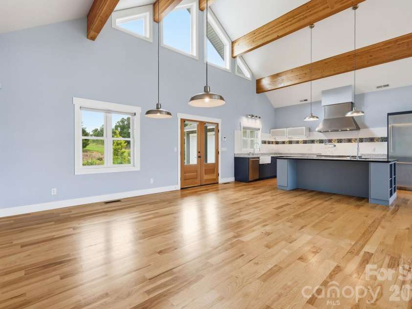 41 Bell Sprinkle Road, Weaverville, NC 28787.  MLS# CAR4391644, YatesRealty ID 34903. 