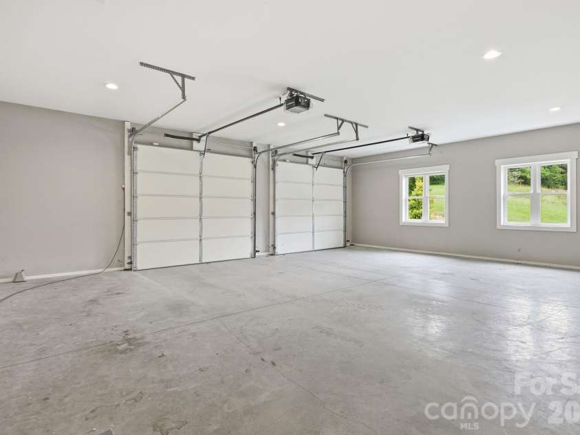 41 Bell Sprinkle Road, Weaverville, NC 28787.  MLS# CAR4391644, YatesRealty ID 34903. Attached 2 car garage