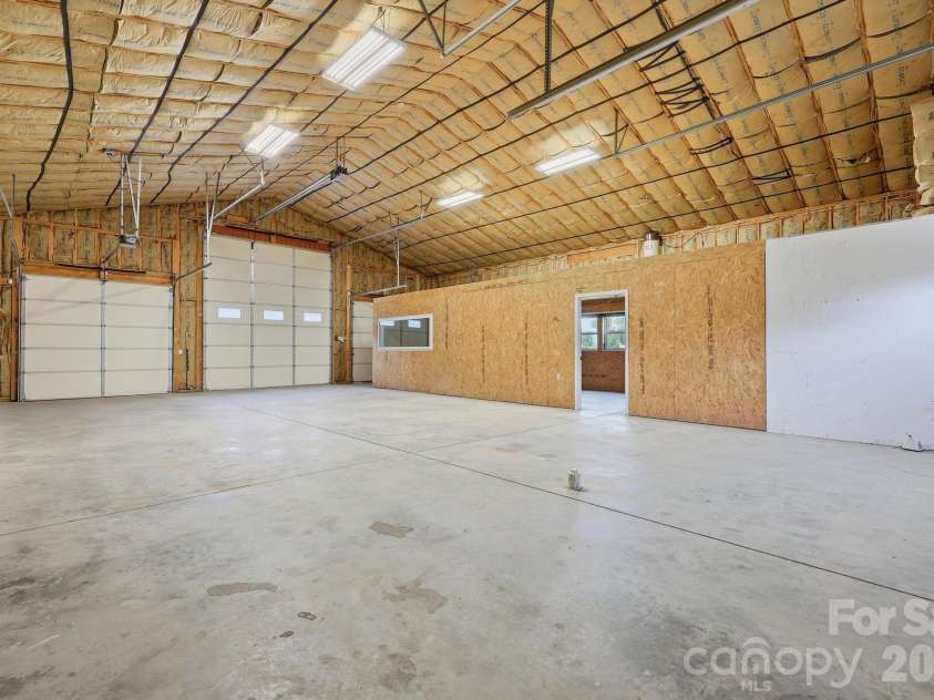 41 Bell Sprinkle Road, Weaverville, NC 28787.  MLS# CAR4391644, YatesRealty ID 34903. Detached workshop garage