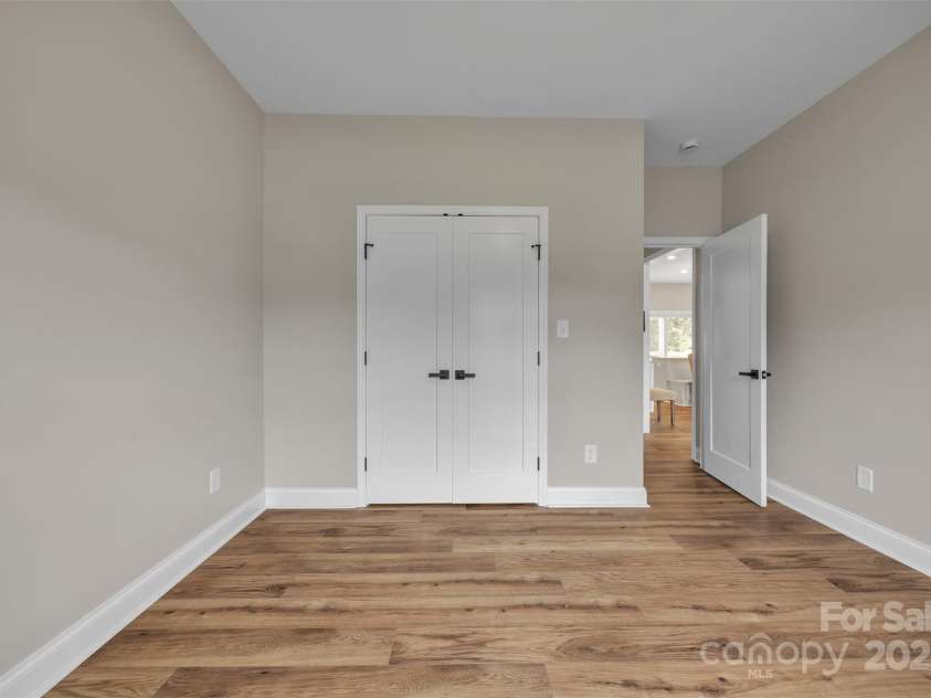 115 Peacock Hollar Road, Statesville, NC 28625.  MLS# CAR4296891, YatesRealty ID 34905. 