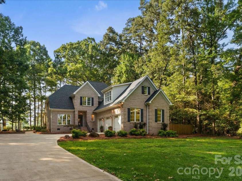 49437 Quail Trail Road, Norwood, NC 28128.  MLS# CAR4398617, YatesRealty ID 34906. 