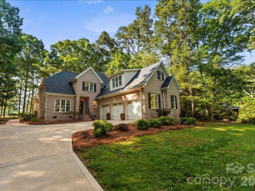 49437 Quail Trail Road, Norwood, NC 28128.  MLS# CAR4398617, YatesRealty ID 34906. 