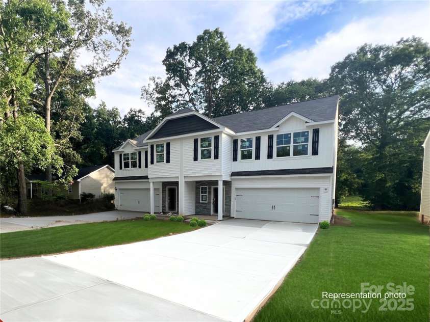 12506 Susanna Drive, Charlotte, NC 28214.  MLS# CAR4297400, YatesRealty ID 34907. 