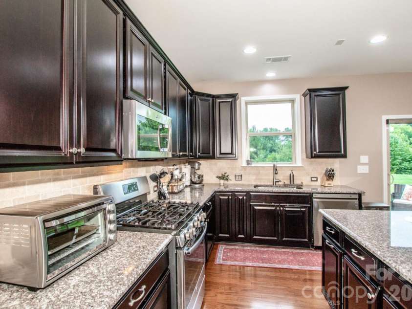 130 Eagles Landing Drive, Mooresville, NC 28117.  MLS# CAR4407110, YatesRealty ID 34907. So much recessed lighting