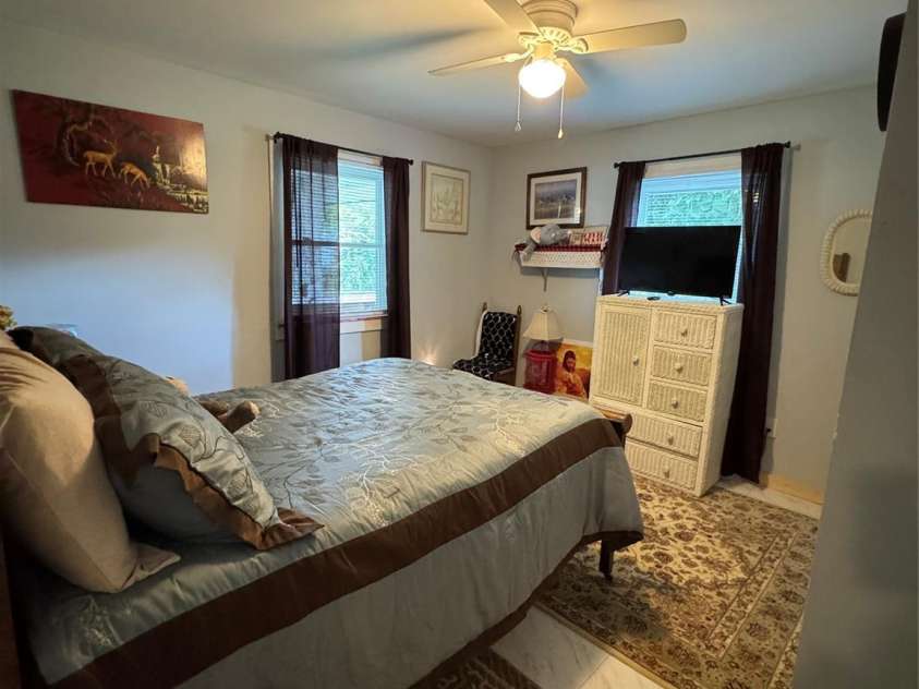 816 Skyland Drive, Kannapolis, NC 28124.  MLS# CAR4296768, YatesRealty ID 34908. Primary bedroom