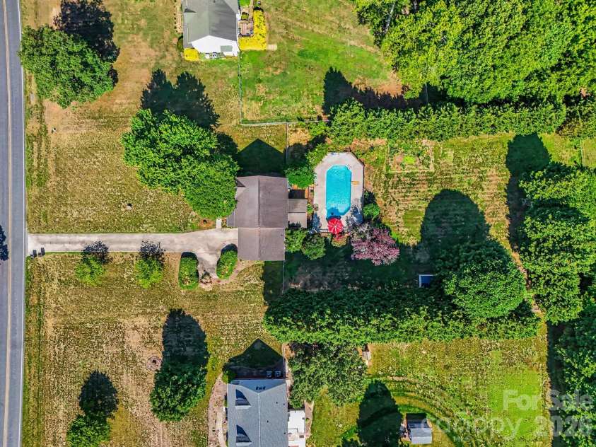 3065 Wayne White Road, Climax, NC 27233.  MLS# CAR4381206, YatesRealty ID 34909. 