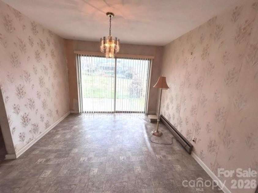 3196 Westview Street, Valdese, NC 28690.  MLS# CAR4400325, YatesRealty ID 34910. 