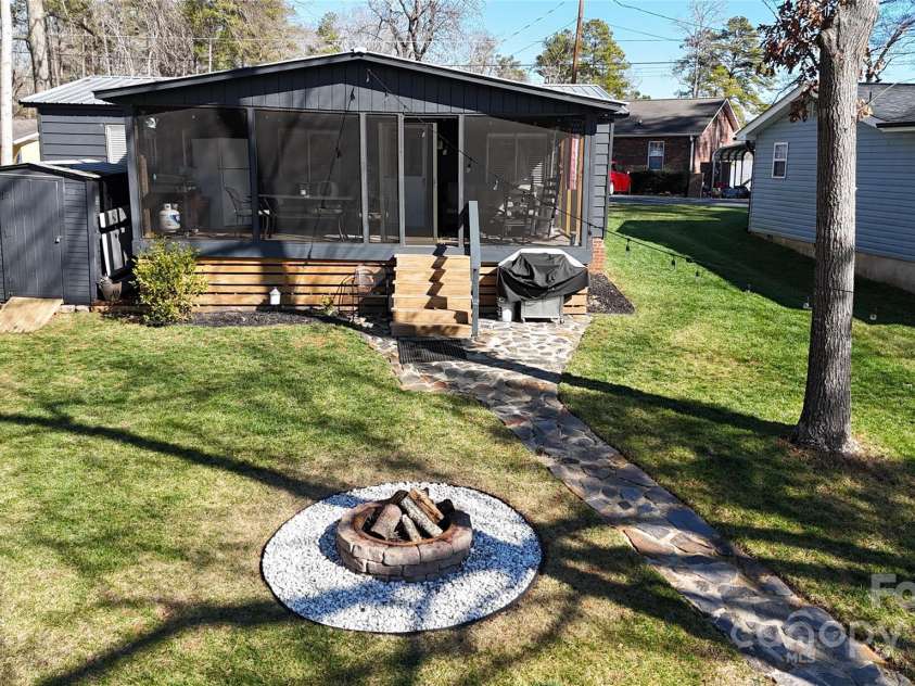49286 Swift Water Road, Albemarle, NC 28001.  MLS# CAR4296119, YatesRealty ID 34910. 