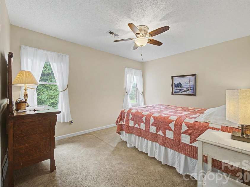 402 Providence Road, Waxhaw, NC 28173.  MLS# CAR4383311, YatesRealty ID 34911. 3rd bedroom