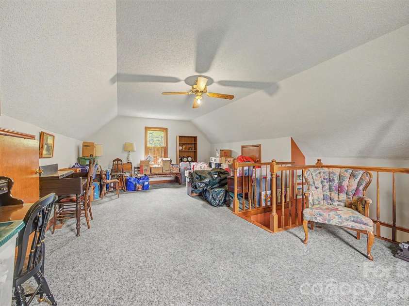 402 Providence Road, Waxhaw, NC 28173.  MLS# CAR4383311, YatesRealty ID 34911. FROG