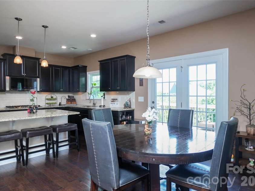 1238 Stonecrest Boulevard, Fort Mill, SC 29708.  MLS# CAR4394779, YatesRealty ID 34912. Kitchen View