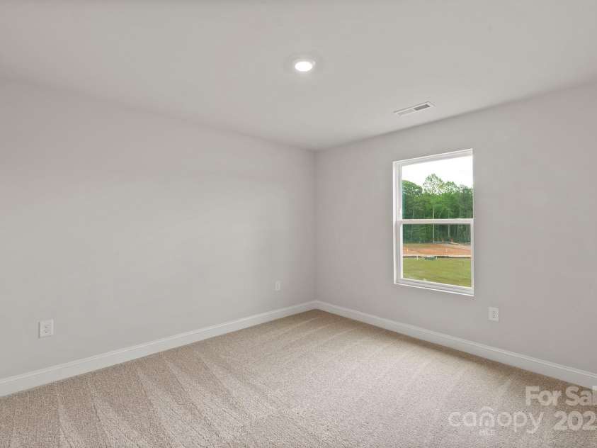 3461 Bear Den Drive, Gastonia, NC 28052.  MLS# CAR4297455, YatesRealty ID 34913. 